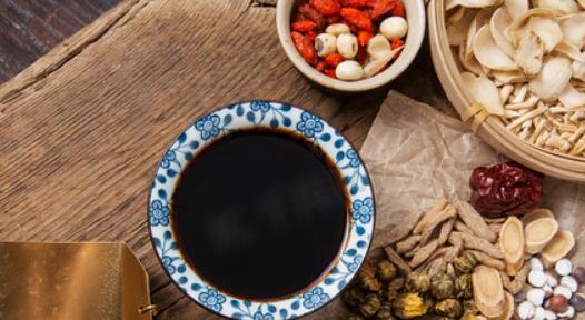 为什么脚气总在反复？对于脚气很多人并不陌生，这个问题让自己非常的