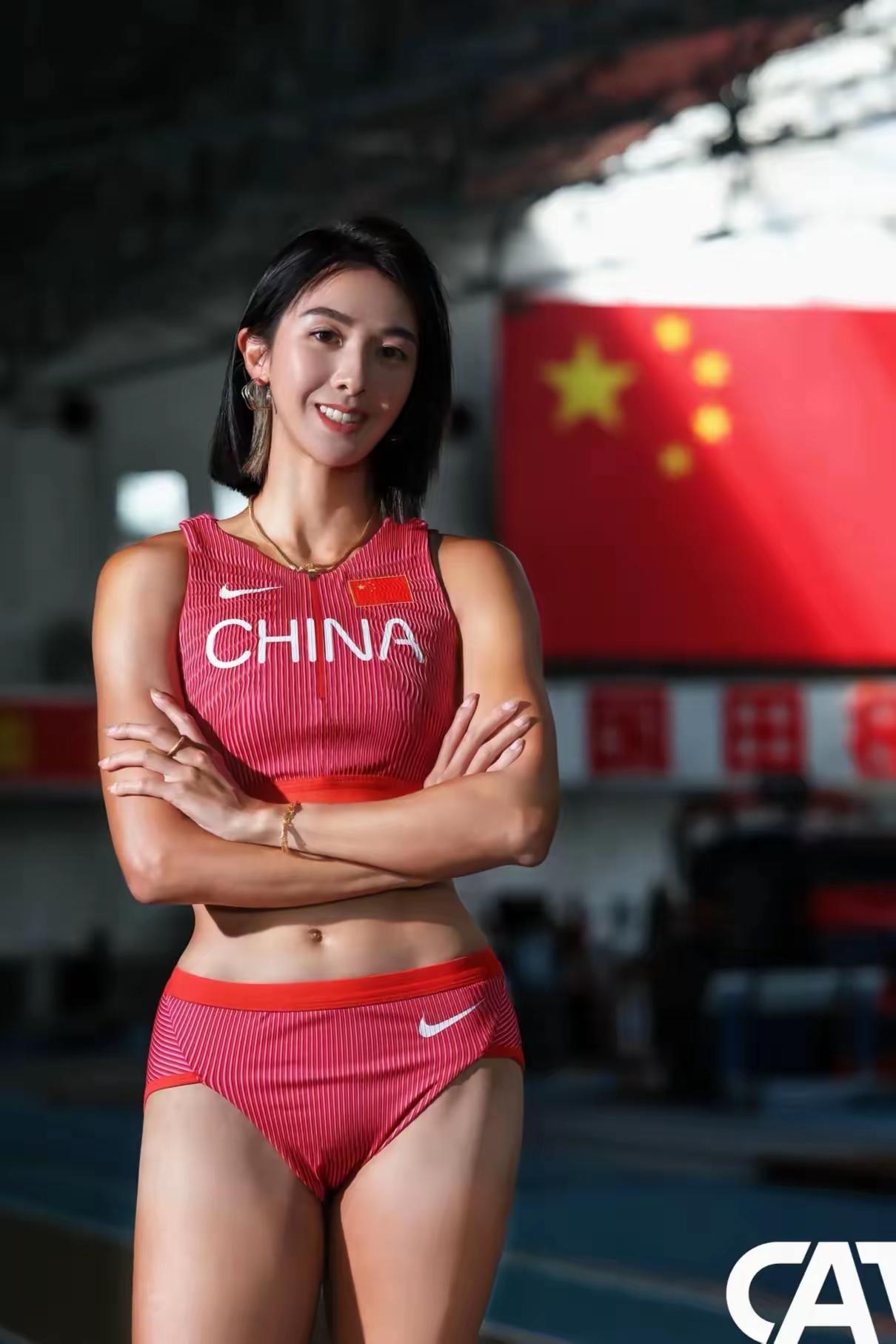 我感觉这个女人真的很漂亮你觉得呢，身材还好林雨薇已经拿到亚运会、亚锦赛、全运