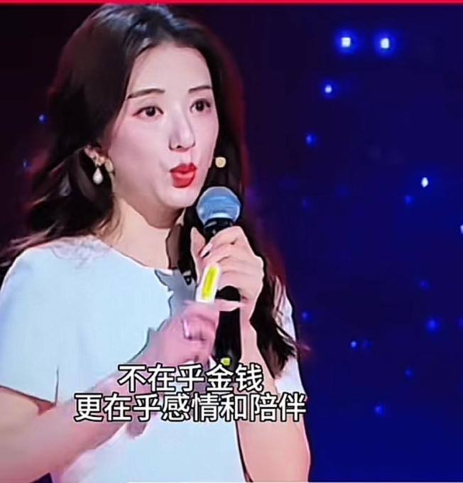 方媛说，她18岁就实现经济自由了！外界说她看上郭富城的钱了，根本就是无稽之谈。她