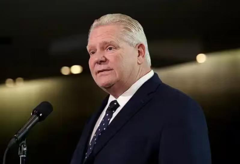 加拿大总理恐怕做梦也没想到，跟中国签完协议扭头回家，迎接他的不是掌声，而是全国最