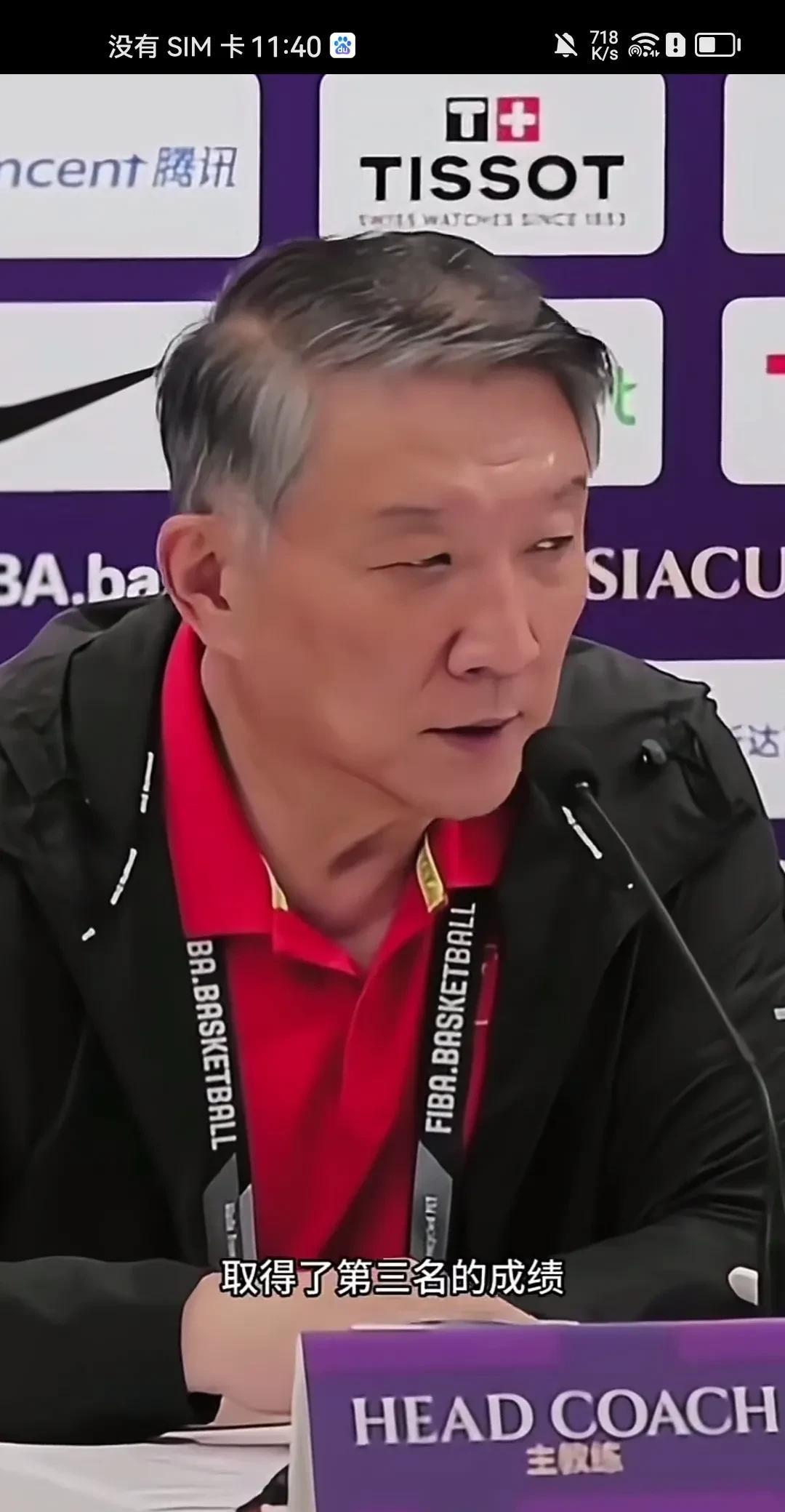 都说大运会女篮比国家队女篮强，首先是教练，李笋南在布置战术和临场指挥都比宫鲁鸣强