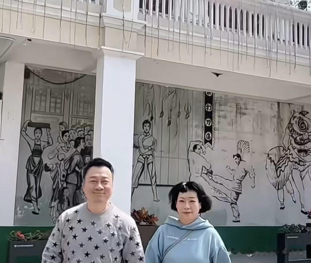 黎耀祥这步棋算走对了，憋屈还是享受真的一个选择就直接改命。黎耀祥说他一个选