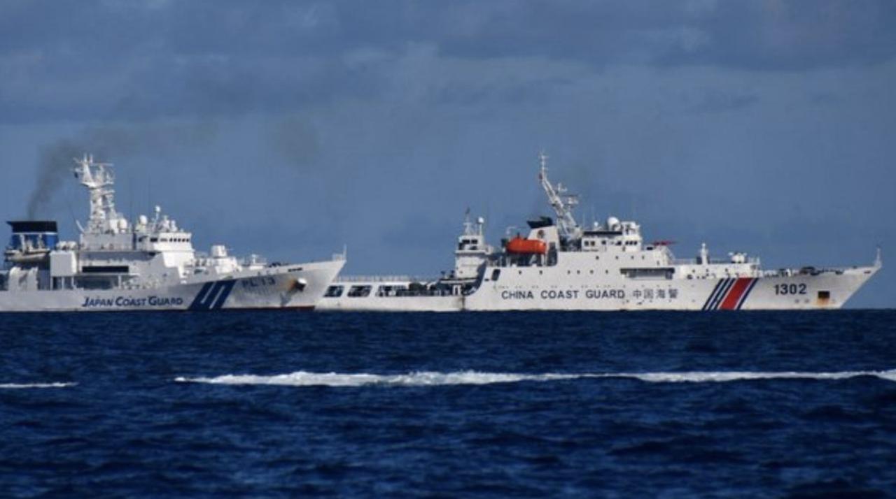 台湾省媒体TVBS以“撑236天破功！为躲强台风‘巴威’，4武装中国大陆海警船全
