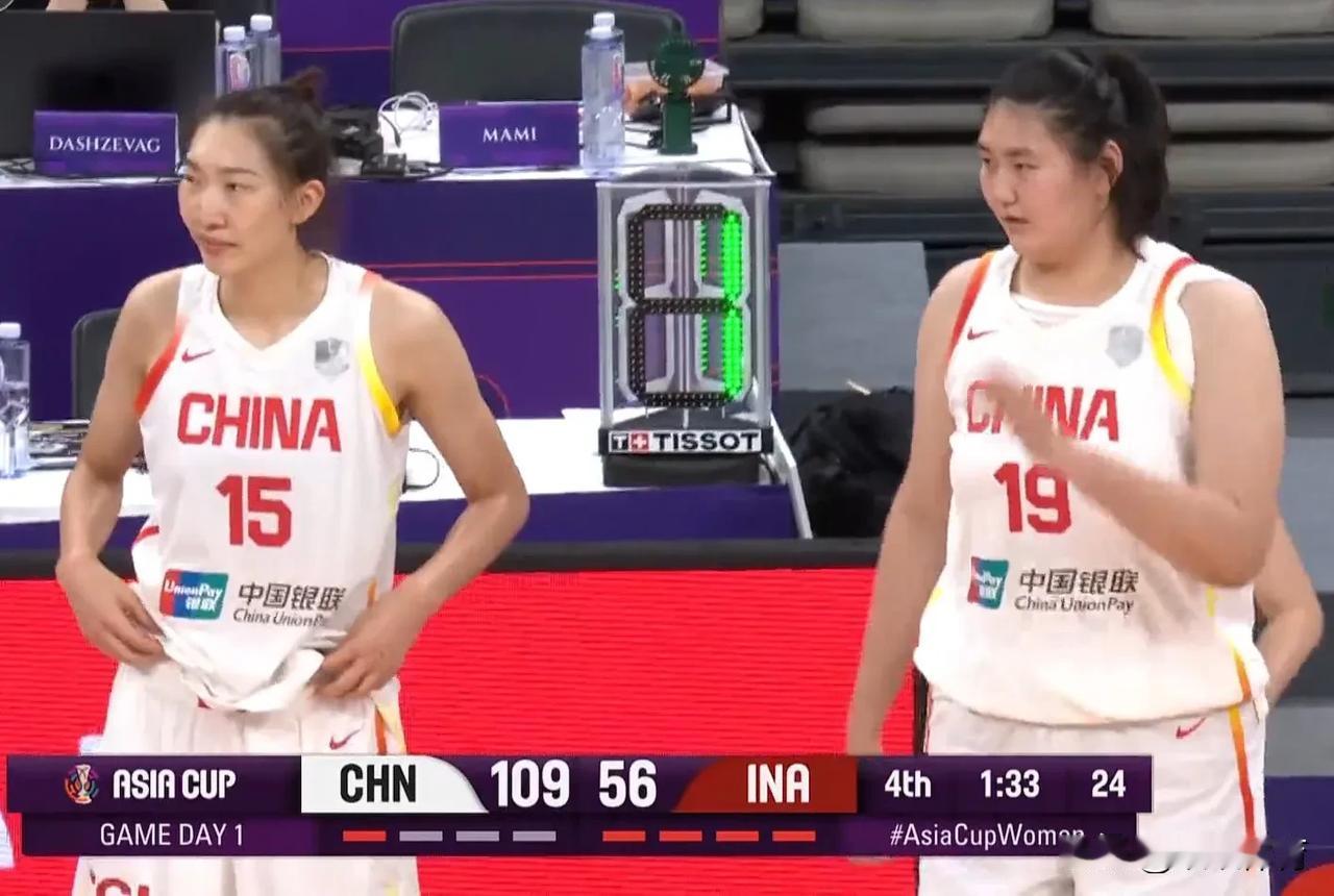 【中国女篮演练双塔战术意义深远】中国女篮亚洲杯首秀，直到最后一分半钟，宫鲁鸣指