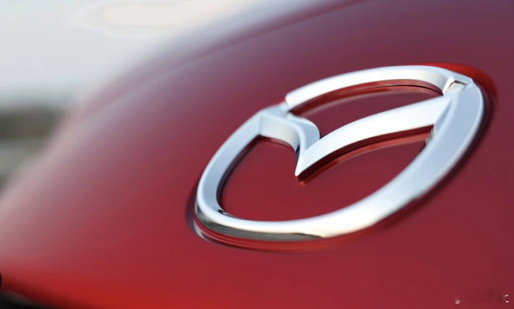 马自达拯救内燃机，让汽车自己吸收尾气日本车企都没有准备好放弃内燃机，相信只要达到