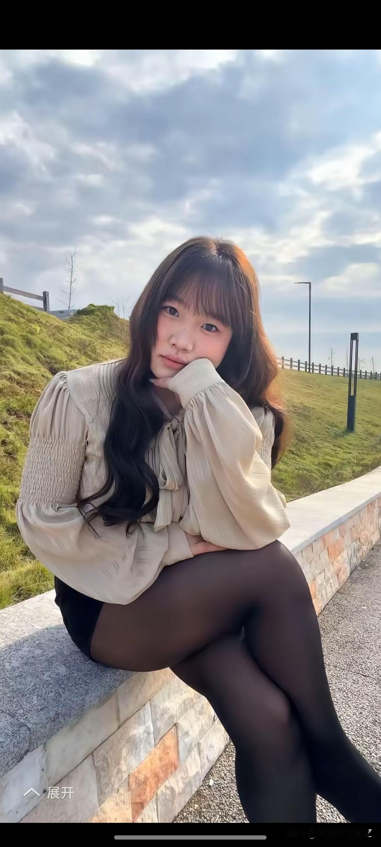 外拍为什么少妇比姑娘更会打扮