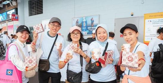 一位新加坡华人终于说了实话，他曾经表示，在新加坡的华人，根本不在乎中国到底好不好