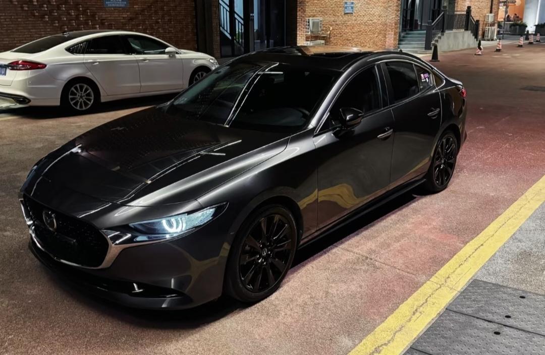 马自达为啥销量低?先看数据，2025年在国内1-9月卖了4.8万台，平均每个