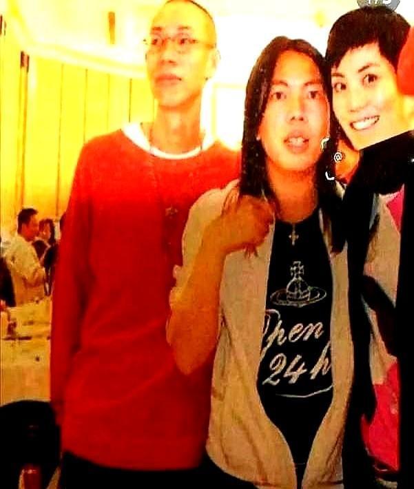 “你太正规了，永不录用。”这是王菲第一次见化妆师Zing时，当面甩下的话。