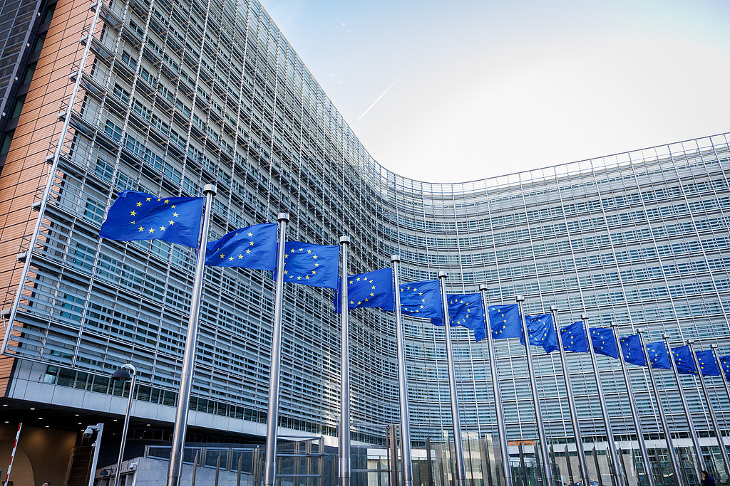 欧洲理事会、欧盟委员会、德国、法国、加拿大、爱尔兰、意大利、西班牙、荷兰、英国、