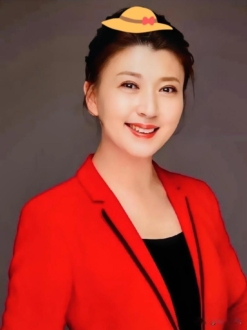 闫学晶这次是真踢到铁板上了。就知道这次国家是铁了心要整治她。之前就传闫学晶