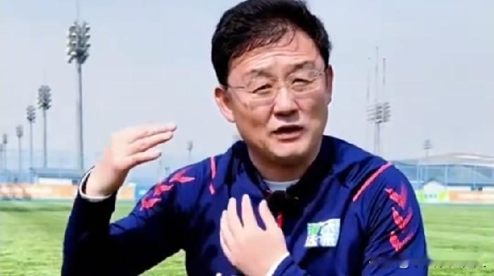 孙继海顶住压力，拒绝了2034杯的邀请，因为他知道足球青训不靠流量浮云，而是靠磐