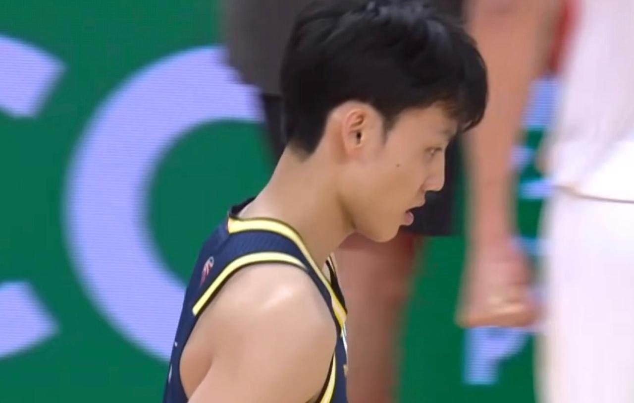 意外！广东力克广州晋级，赛后徐杰说出这样一番话:“感觉自己拖累了全队，季后赛整个