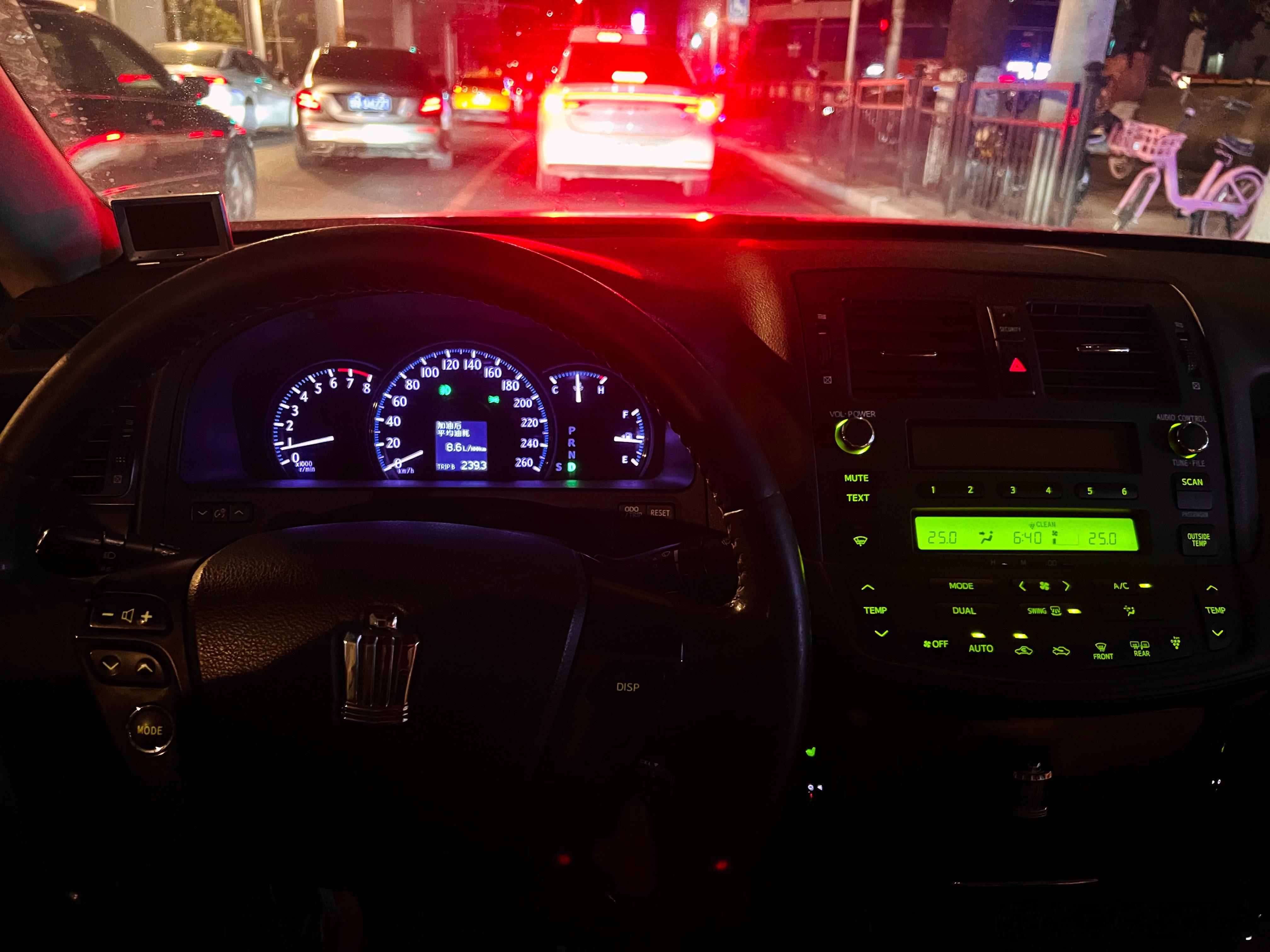 满满的按键，看着很爽广州