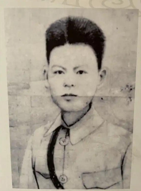 1944年，毛主席问陈毅：“你和李韶九的恩怨到底咋回事？他后来去哪儿了？”陈毅