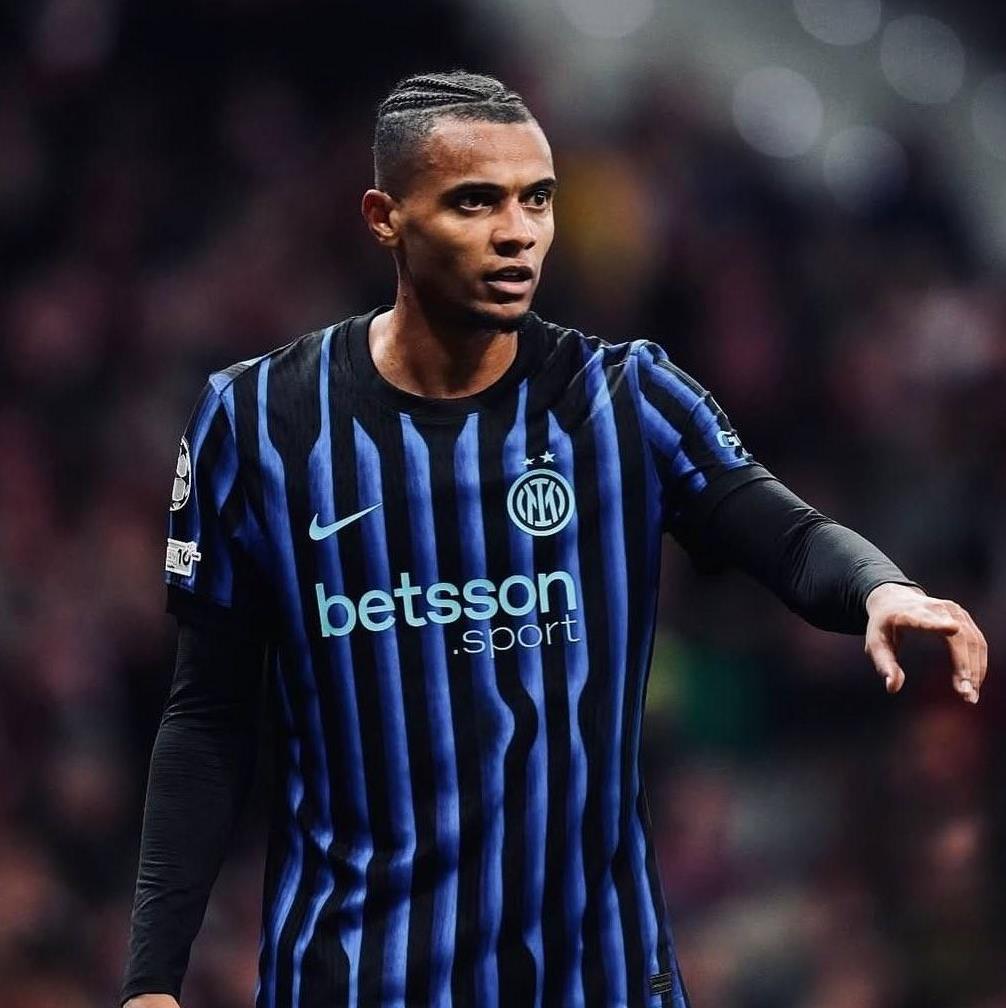 话不能说太满！据报道，阿坎吉因流感缺席国米今日的训练，球员身体状况将于明日进行评