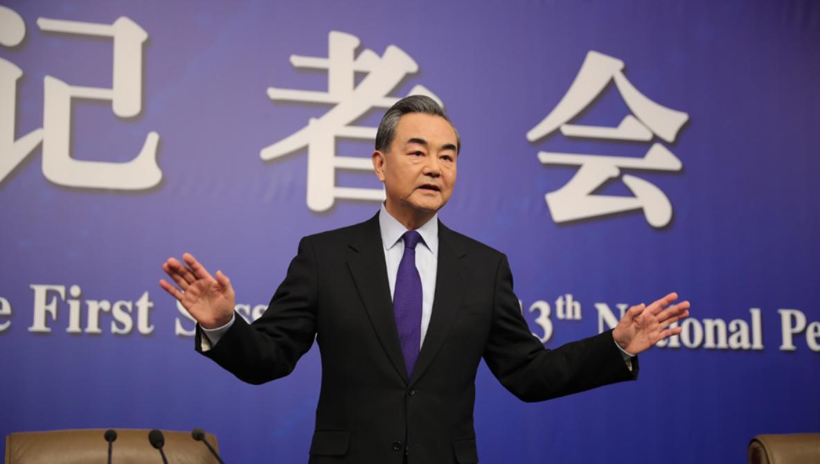 王毅外长发出统一最强音，向全世界通报两件事，中国再也不避讳了！这几天，台海周