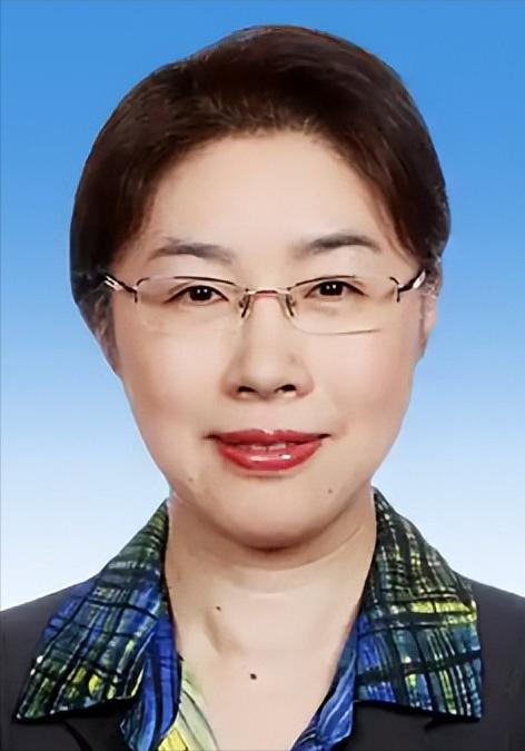 印度人可能要失望了！亚投行首任行长金立群正式届满卸任，接任者不是印度期待的人选，