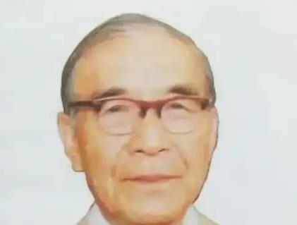 1988年，86岁名医邝安堃不顾子女反对，娶了保姆。谁料四年后，邝安堃去世，留下