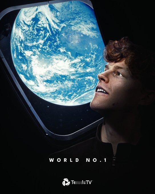 辛纳厉害啊，直落了阿卡，7比6和6比3，其中第二盘是在1比3落后情况下连得5局。