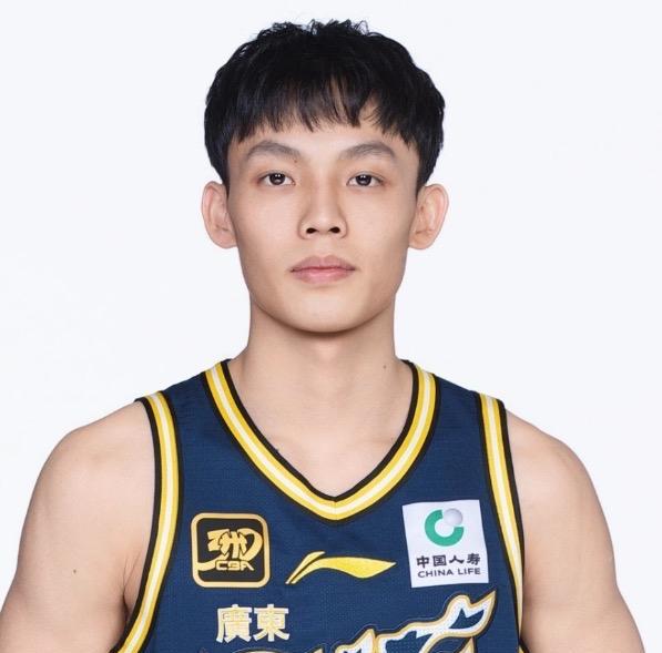 假如徐杰赌球证据确凿，那么广东宏远11冠的光环，将随着徐杰几百万的赌资一起输得精