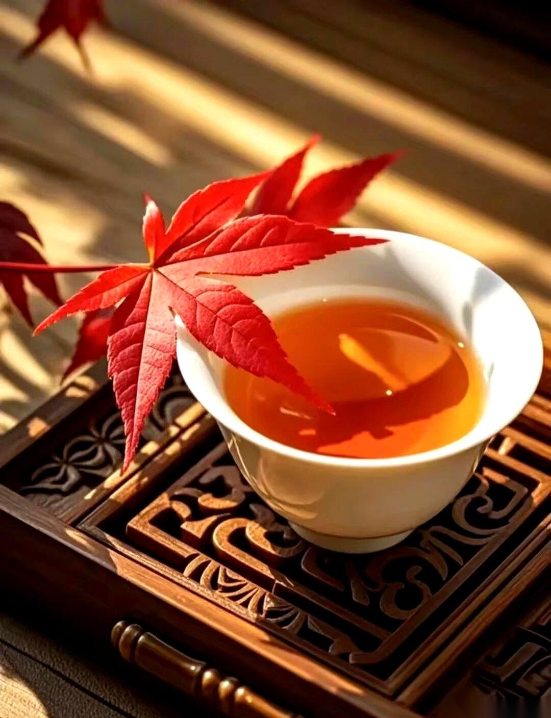 别跟我谈什么生活的苦，累死累活我能扛。我跟你说，成年人真正的崩溃，是从缺钱开始