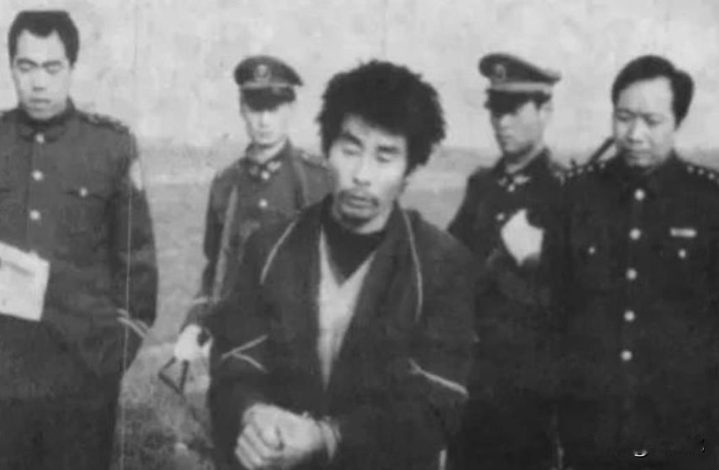 1992到1998年，陕西西安及周边出现连环变态杀手王万明，他挑各年龄段女性，施