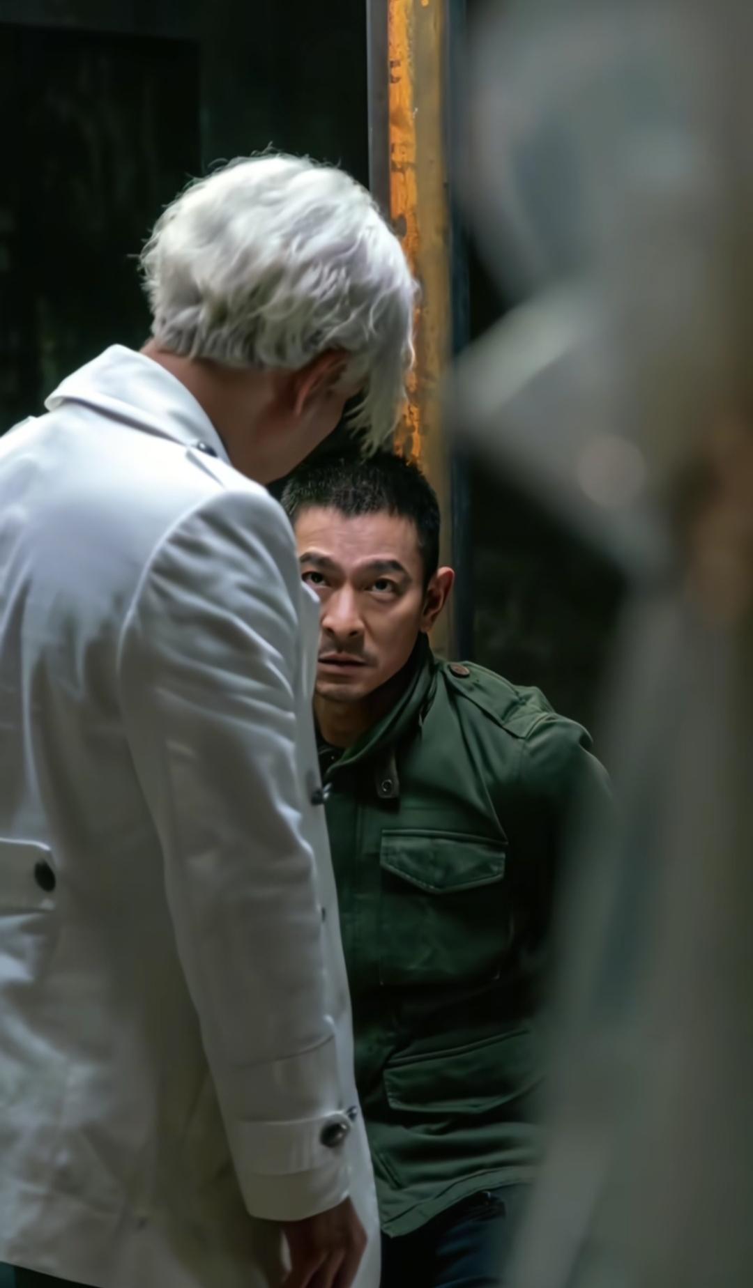 《拆弹专家2》重映，首日票房只有50万，这个成绩放在刘德华身上，确实有点尴