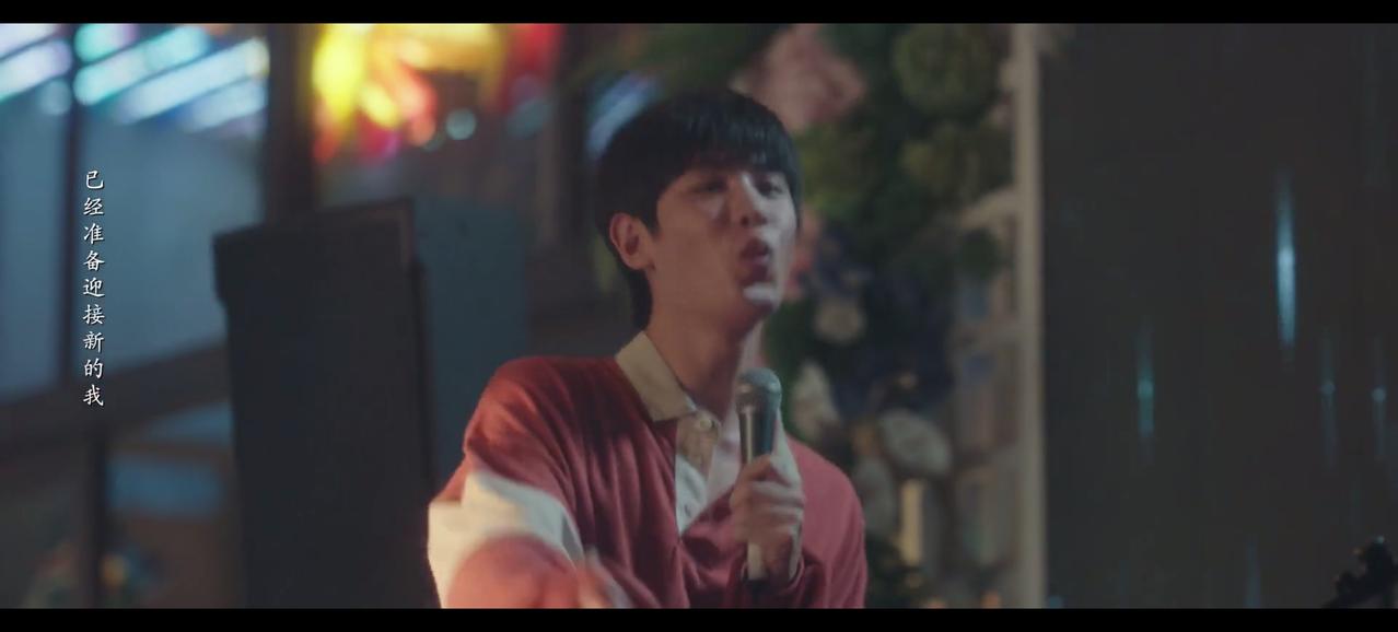 《四喜》看了六集，里面好多情节真的很无语，完全不符合现实逻辑。明珠的弟弟明辉高中