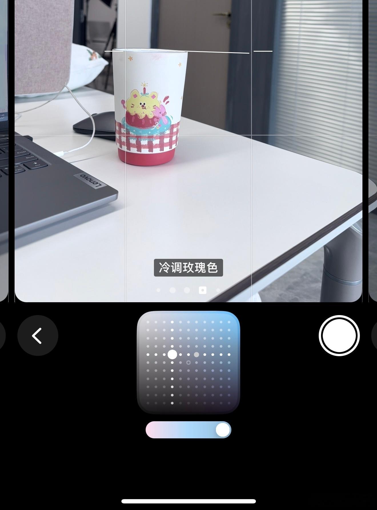 iPhone16系列拍照放大到五倍是真的糊，但是正常拍照还不错。尤其是调色板很