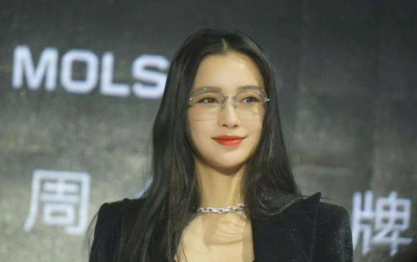 杨颖开始有点不一样了！