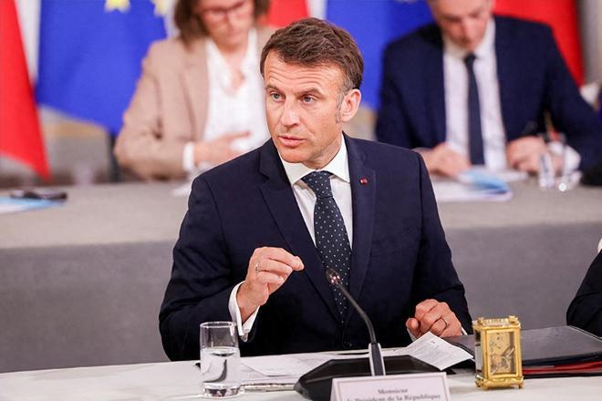 德国总理默茨、法国总统马克龙在今年底前都要在中国访问。我就奇了怪了,中美5轮谈判