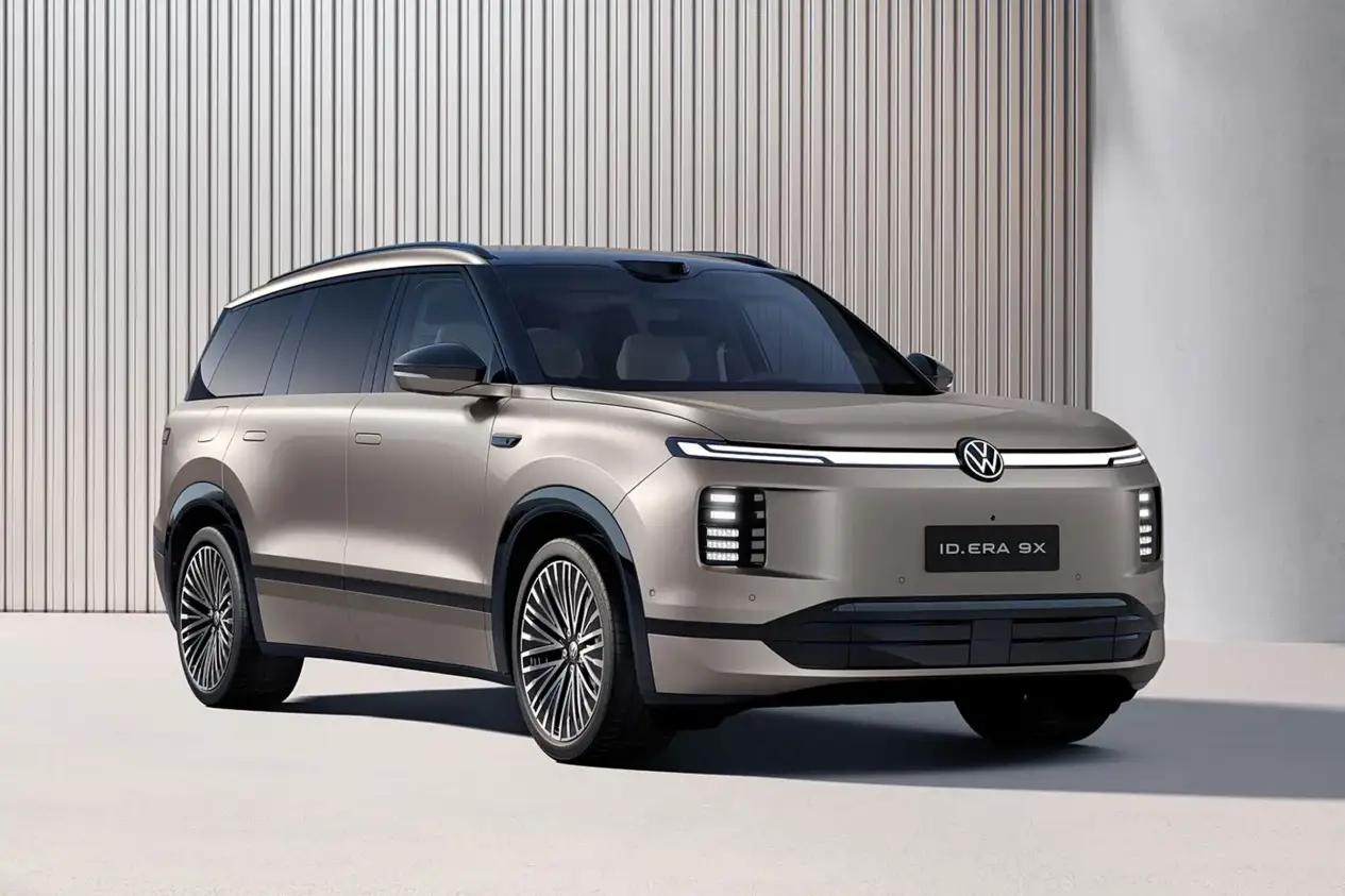 真是伤害性不大，侮辱性极强啊，正当13亿国人以为我们的新能源车已经全面实现弯道超