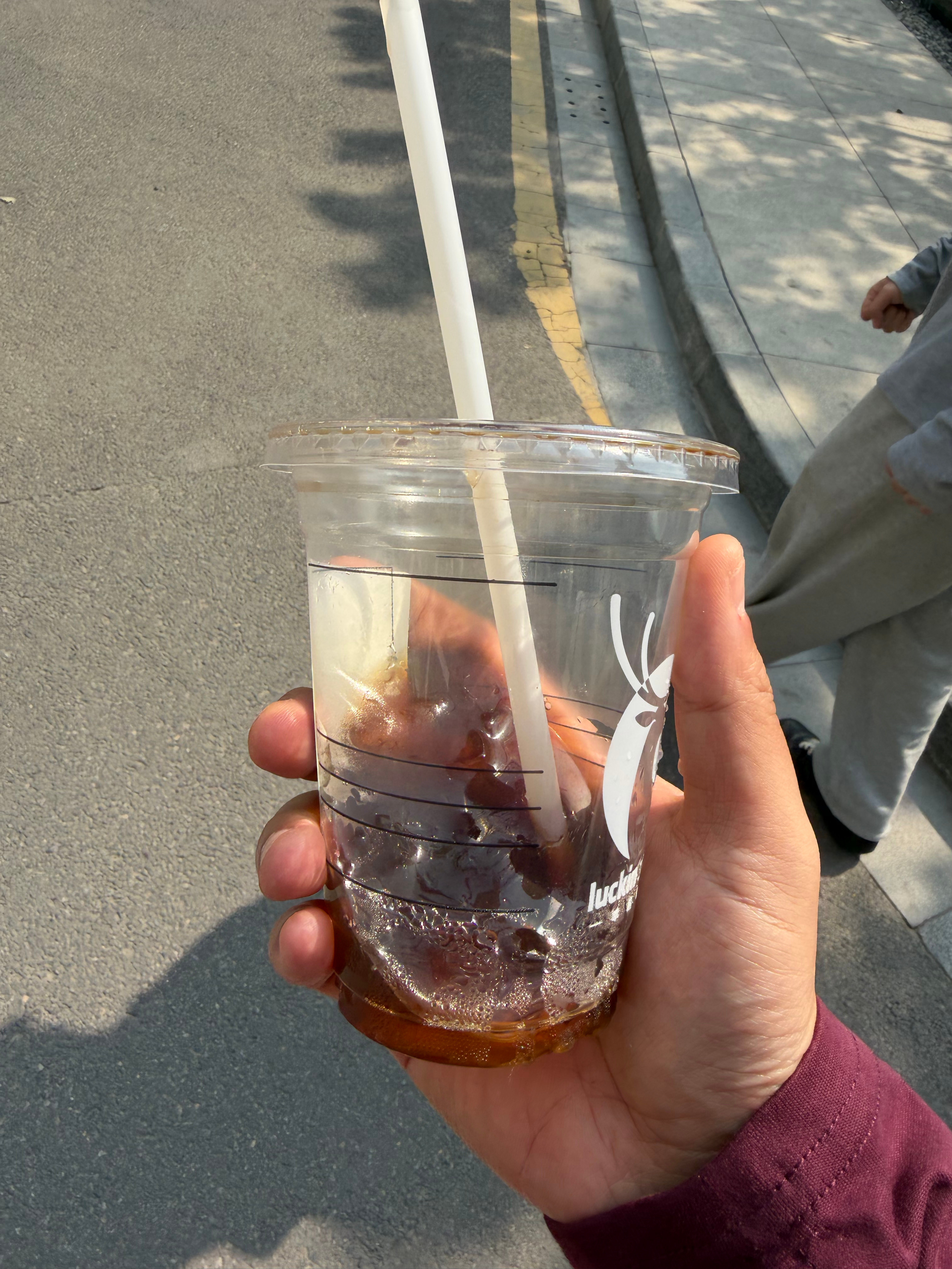 周末！边拍摄边享受春光和咖啡☕很舒服～