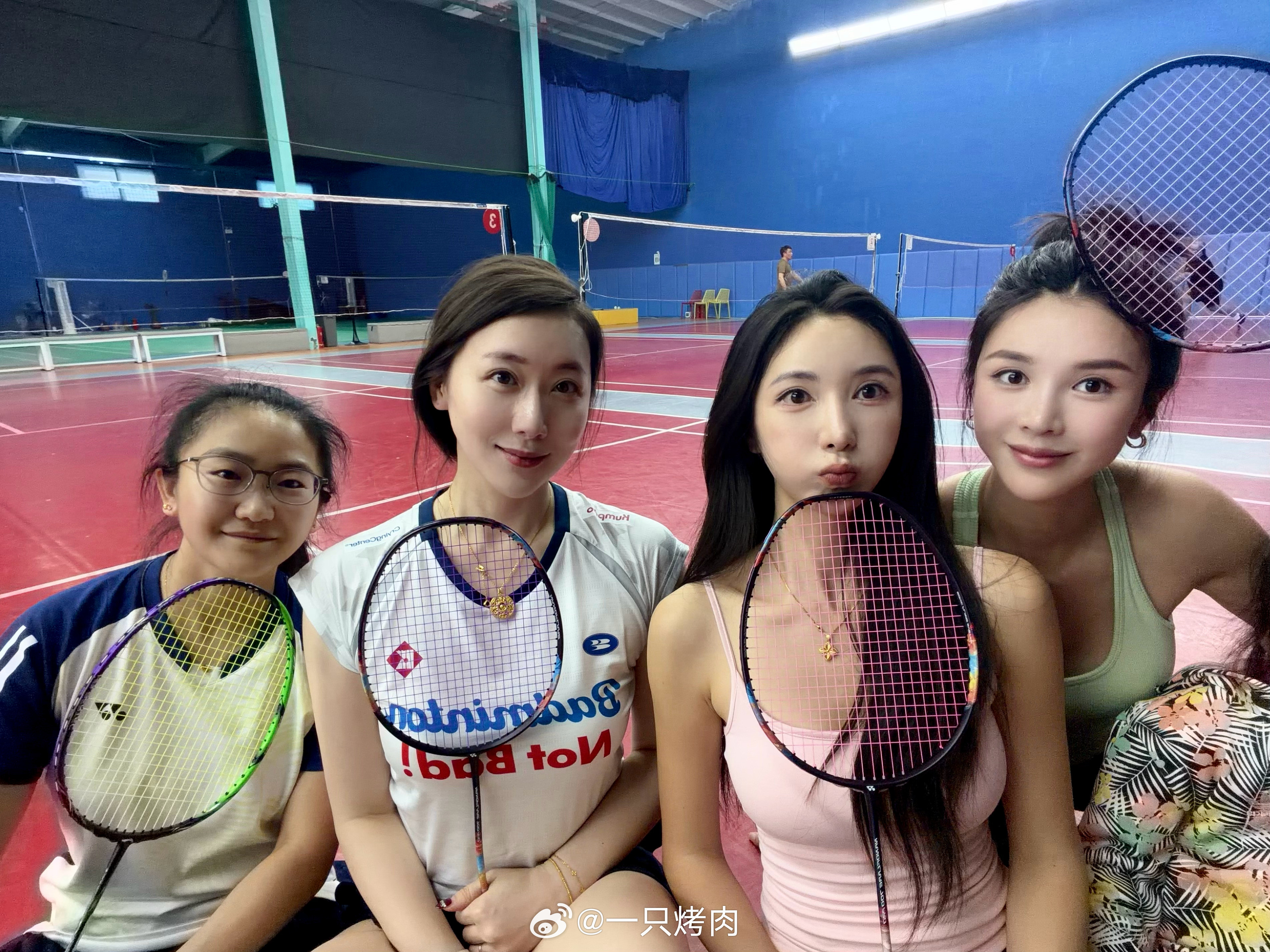 怒打2h羽毛球🏸没有技术全是激情羽毛球运动日常分享运动打卡