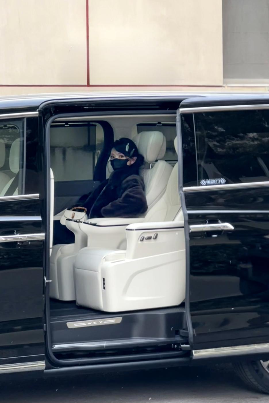 魏牌高山在春晚彩排中的表现，为MPV市场的未来发展指明了清晰的方向和路径。不是单