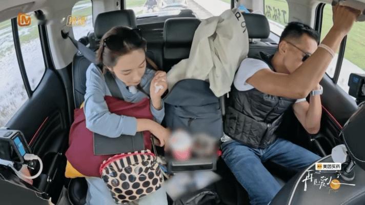 再见爱人吸管事件《再见爱人》这波矛盾太真实了！车崇健车内放纸质吸管遭李施嬅担心弄