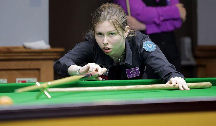 斯诺克：年轻球员盛赞白雨露，是自己的榜样！英国女子斯诺克新星黛西·梅·奥利弗做