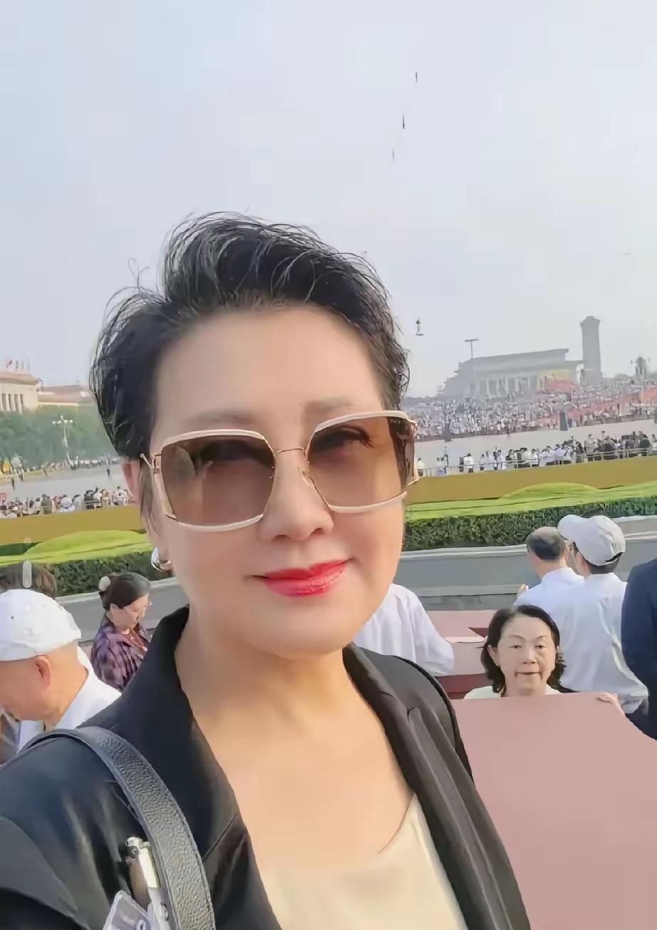 演员张凯丽曾在访谈中提及《渴望》对自己的意义：“当年拍《渴望》让我一夜成名，但很