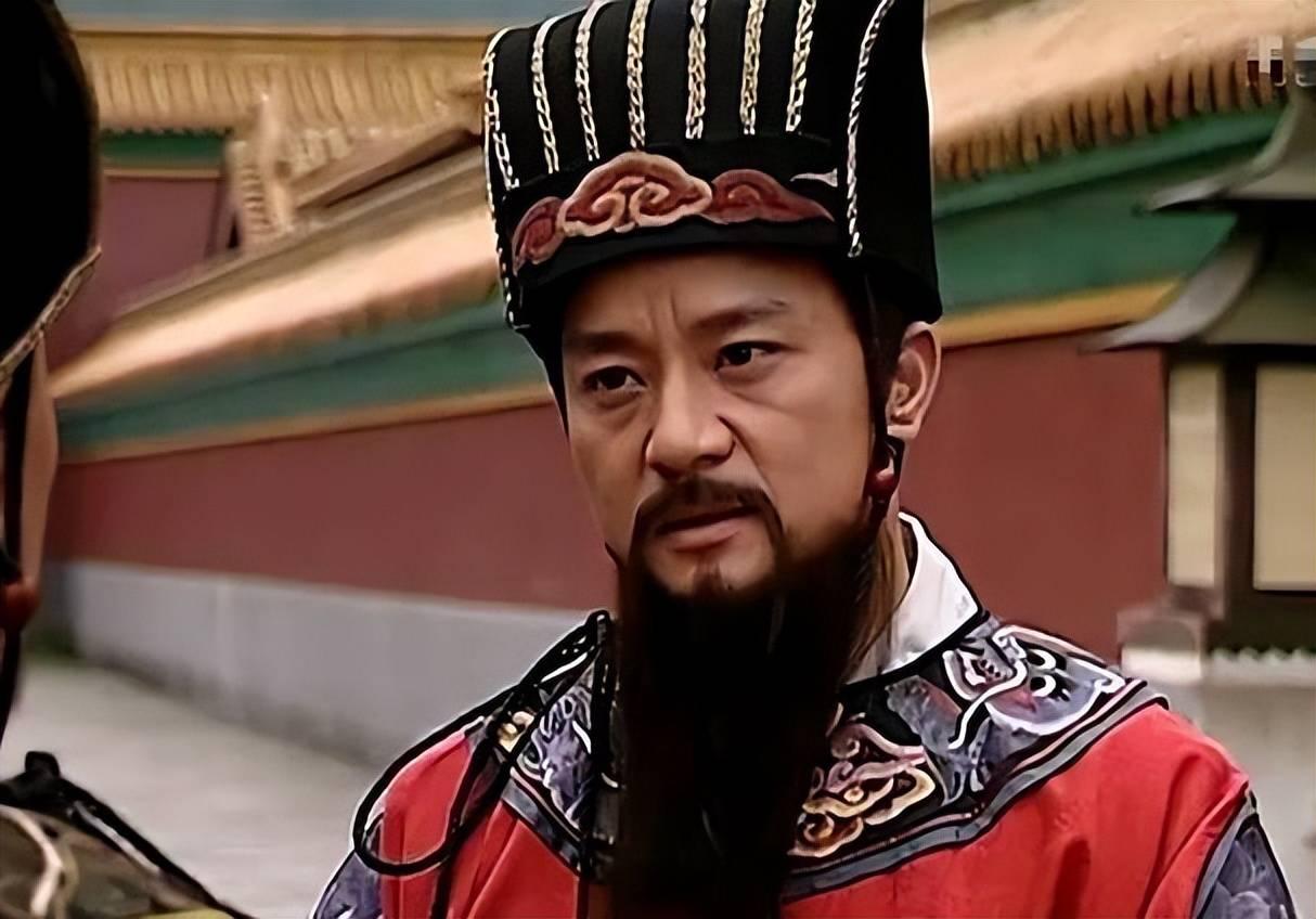 张居正掌权时，骂他最凶的是邹元标，还因此被打得皮开肉绽；张居正死后40年，为他平