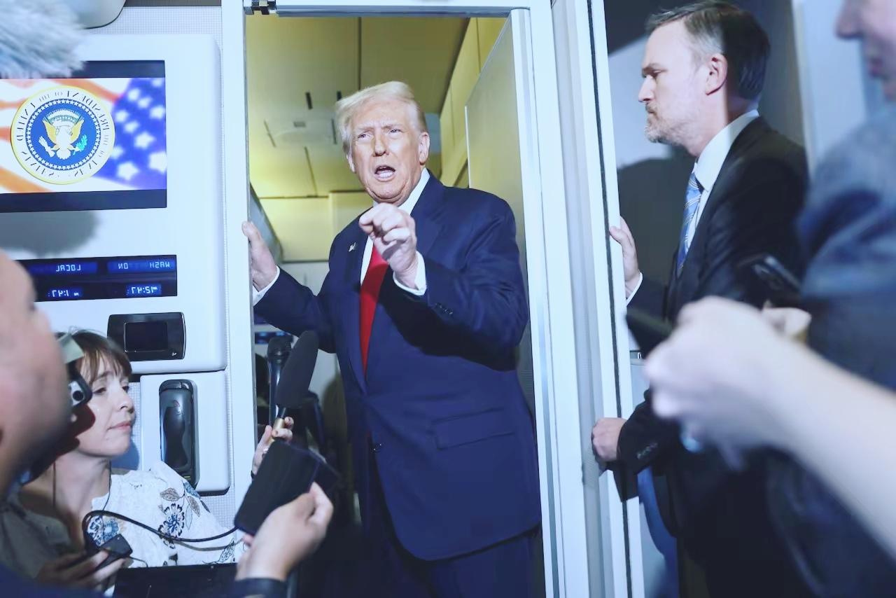 韩方倾尽全力的APEC会议结束了!关税战下各国日子都不好过,韩国对美出口已全