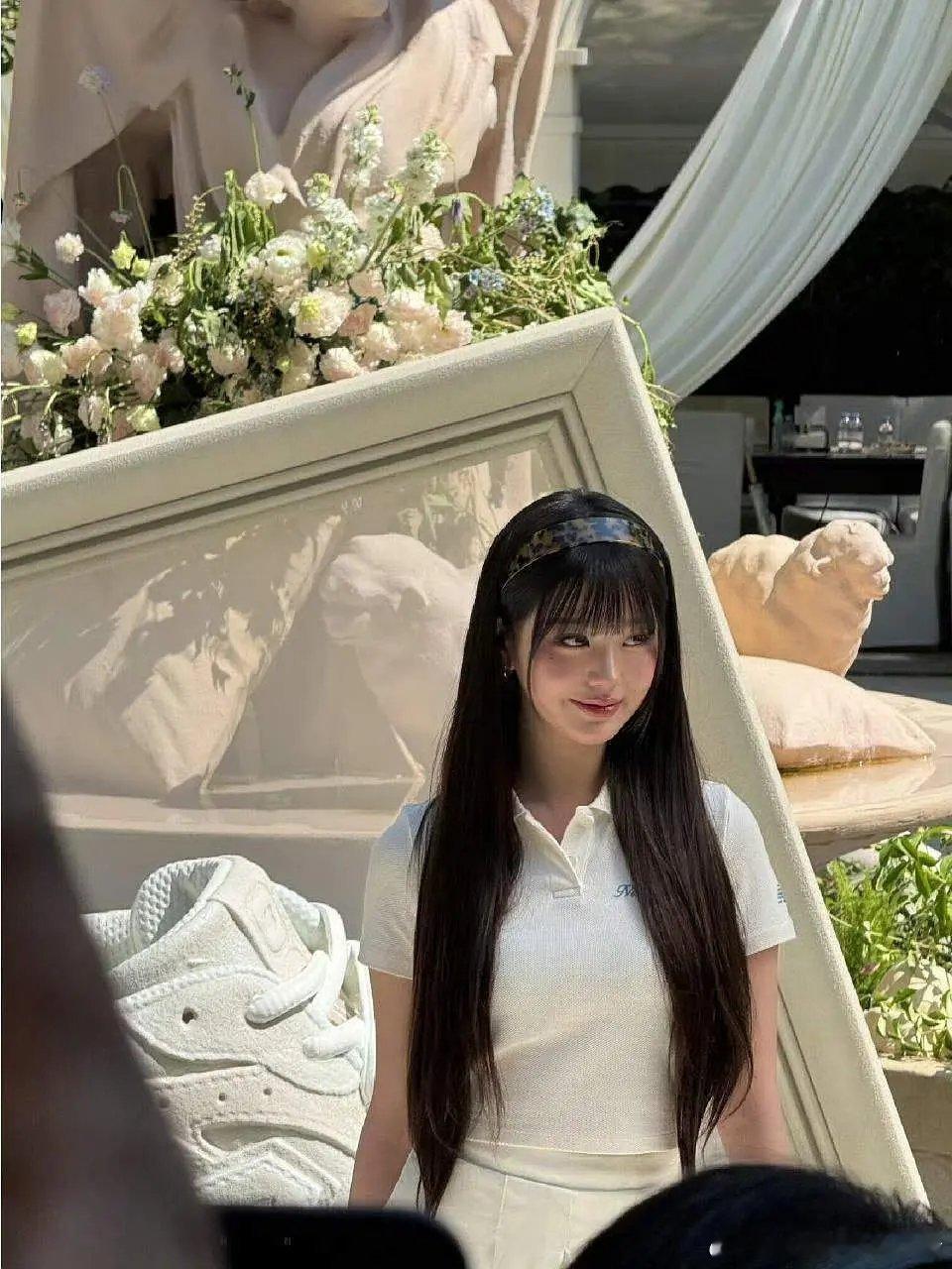 张元英上海活动生图状态，这个长相很普吗？​​​
