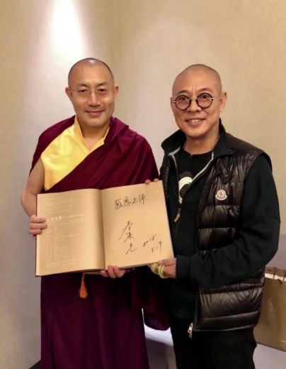 终于破案了李连杰不去少林寺当和尚原因很简单：他知道的太多了，接受采访时，