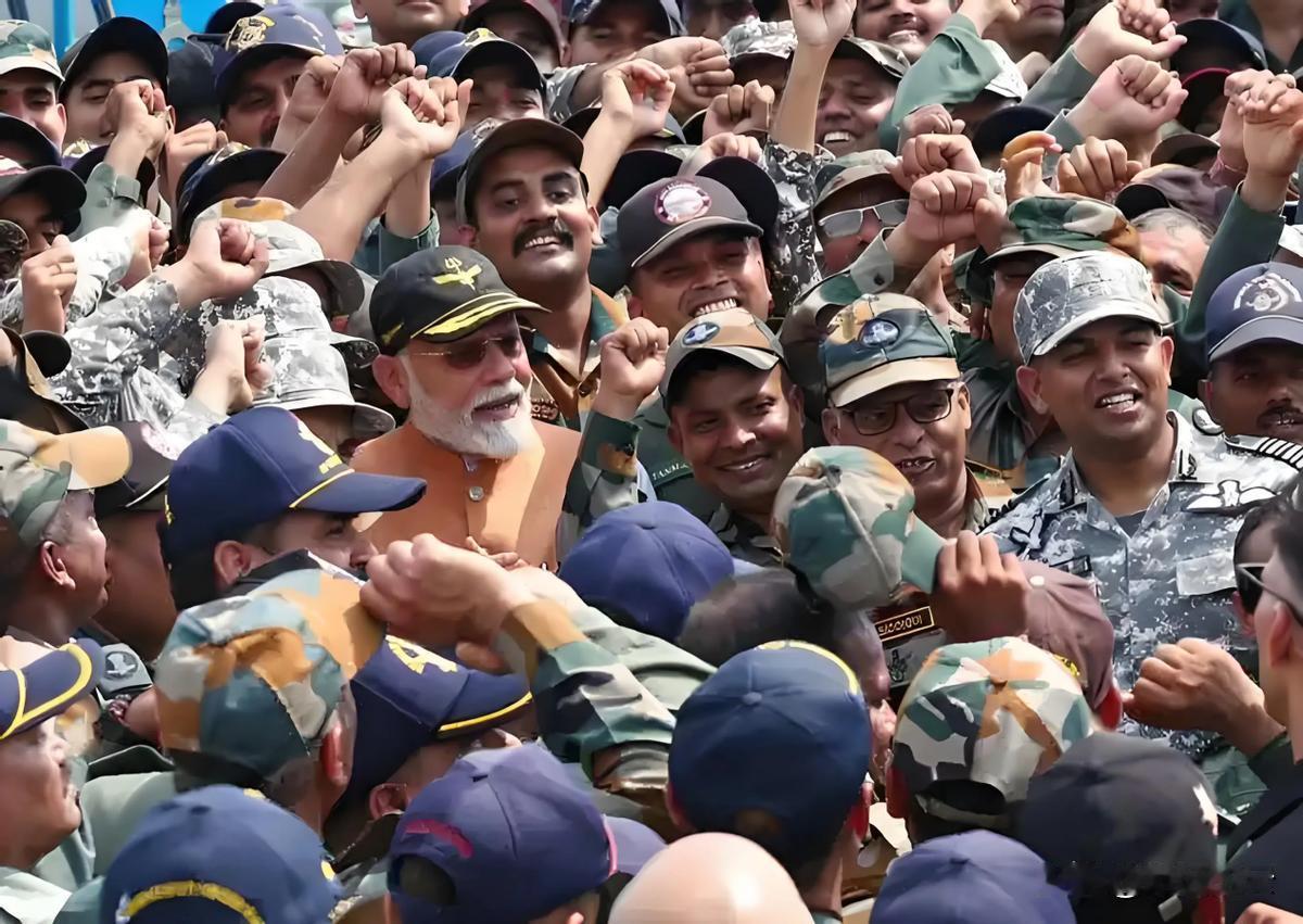 印度为什么一点也不惧怕强大的邻居，反而表现得很强硬？在全世界的国家里，最不怕中国