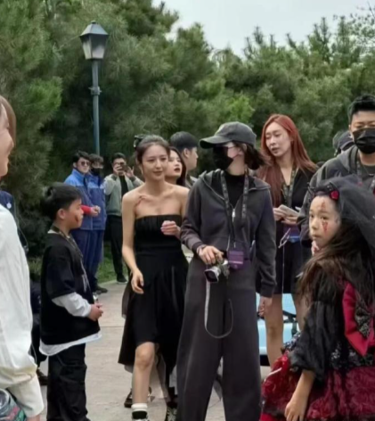 原来这才是，佟丽娅的真实身材！​​​