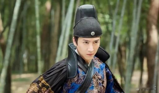 1402年，朱棣坐上皇位，宁王朱权高高兴兴地奔进宫里，扬着嗓门嚷道：皇兄，你从前