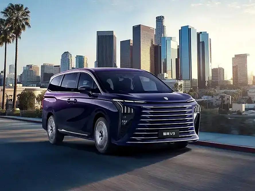 卖车的朋友推荐选的几款Mpv车型要省油推荐买丰田赛那要排面推荐买别克GL8