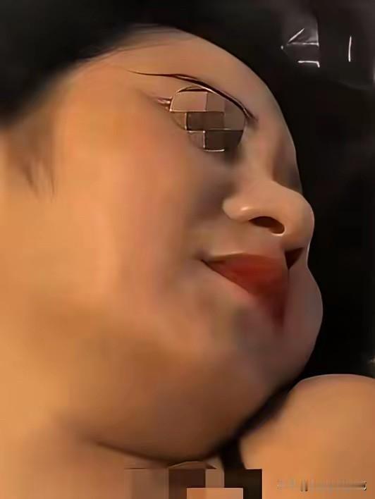 上海金店，副店长为了业绩也是拼了，但是那男的实在是不讲究，只能说有钱有势无所不能