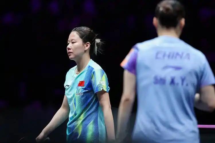 重庆冠军赛爆大冷！世界第三遭质疑 2026年WTT重庆冠军赛女单赛场上，世界