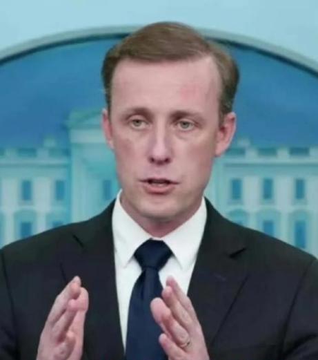 美媒调查：如果美国必须在中国和俄罗斯之间选一个国家开战，你会选谁，最终统